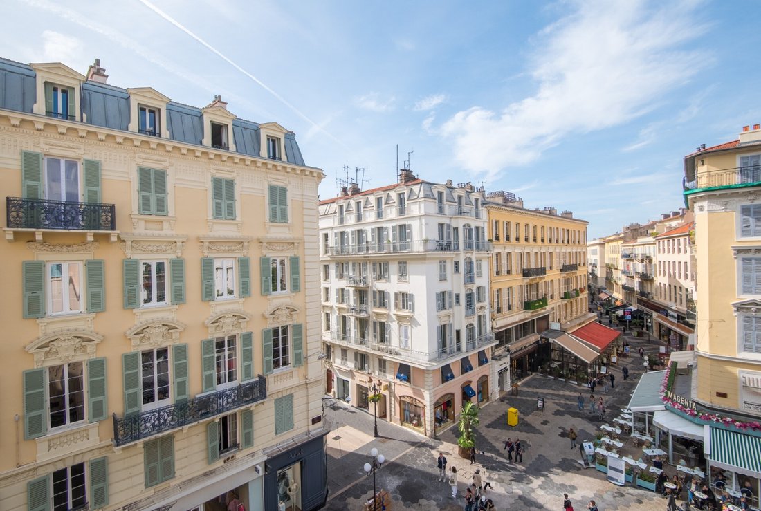 Appartement à Nice, Provence-Alpes-Côte d'Azur, France 1 - 18323217