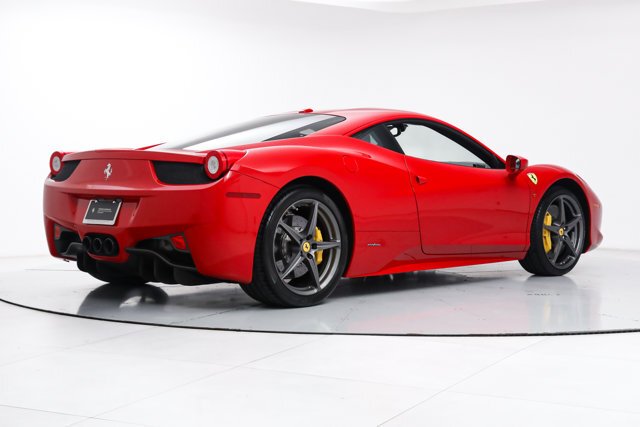 Coupe in Fort Lauderdale, FL, United States 3 - 18325403