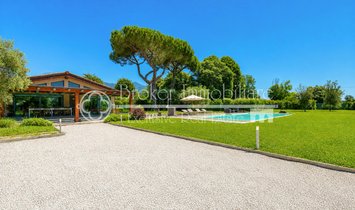 Villa en Tonfano, Pietrasanta, Italia 2