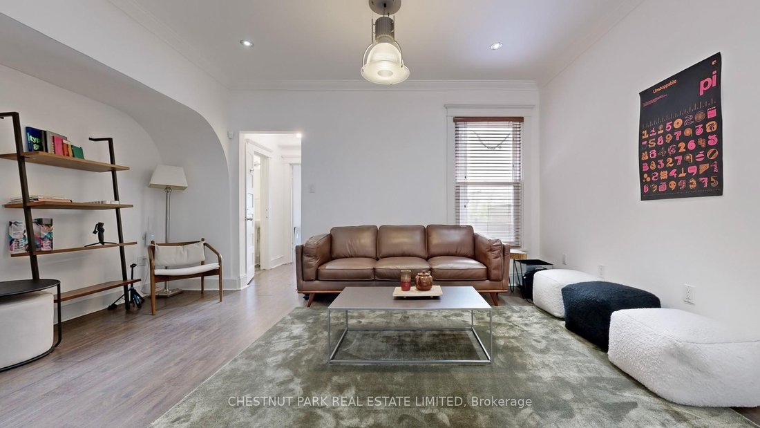 House in Toronto, Ontario, Canada 4 - 18325726