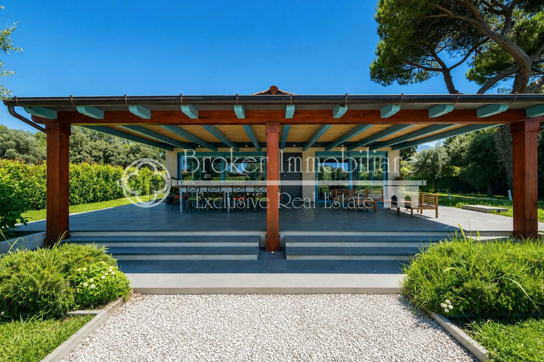 Villa in Tonfano, Pietrasanta, Italy 5 - 18325331