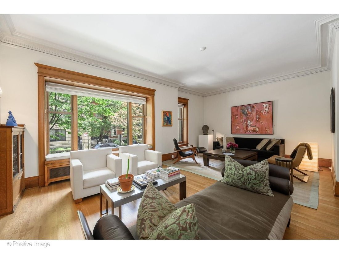 Condo in Chicago, Illinois, United States 4 - 18325733