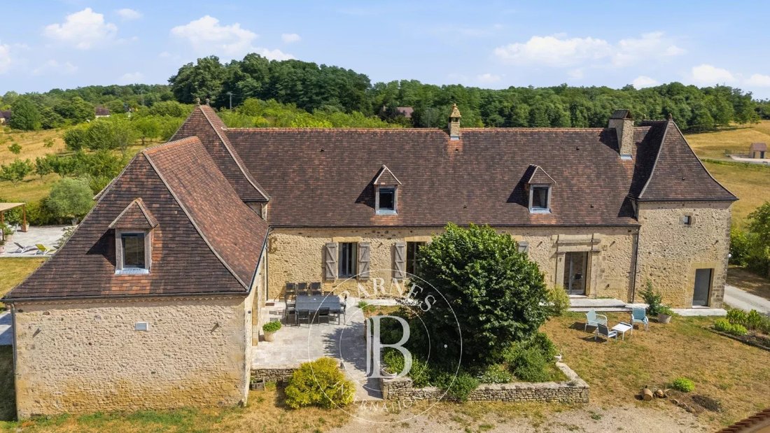 Estate in Sainte-Alvere, Val de Louyre et Caudeau, France 5 - 18325587