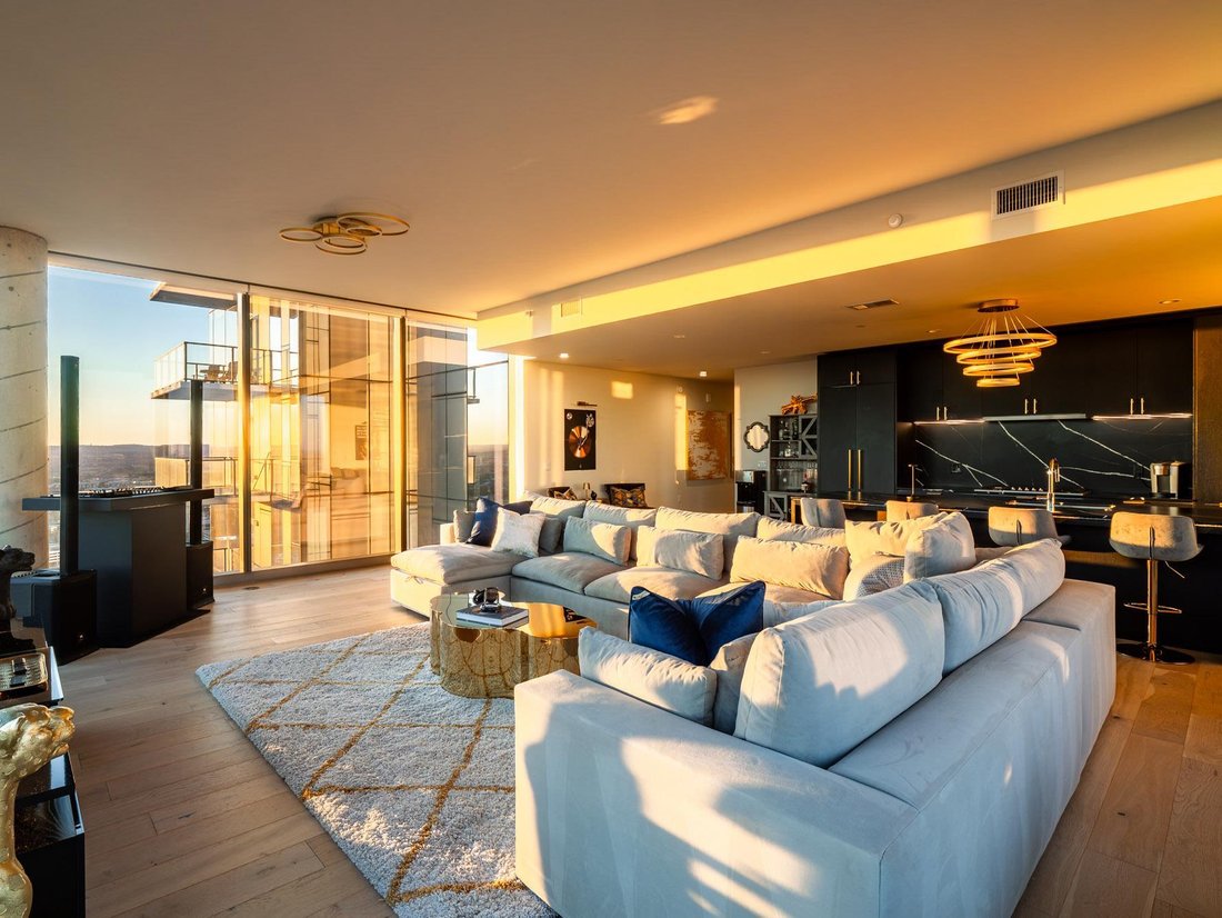 Condo in Austin, Texas, United States 2 - 17827708