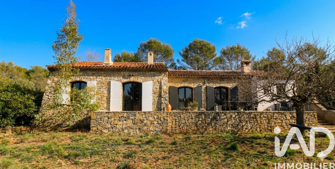 House in La Roquebrussanne, Provence-Alpes-Côte d'Azur, France 4 - 17362069