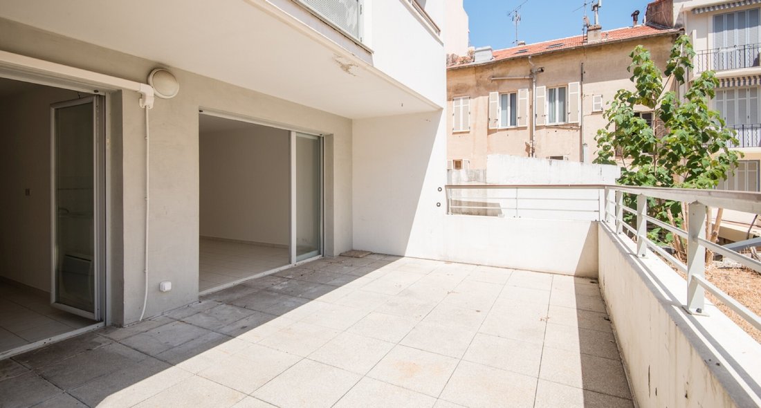 Wohnung in De-Gaulle-Platz, Antibes, Frankreich 4 - 18323258