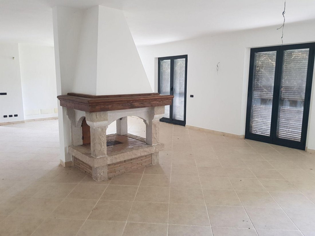 Villa in Campagnano di Roma, Lazio, Italy 4 - 18326035