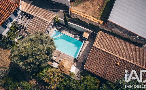 House in Angoulins, Nouvelle-Aquitaine, France 1