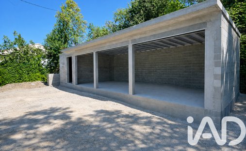 House in Est, Fuveau, France 1