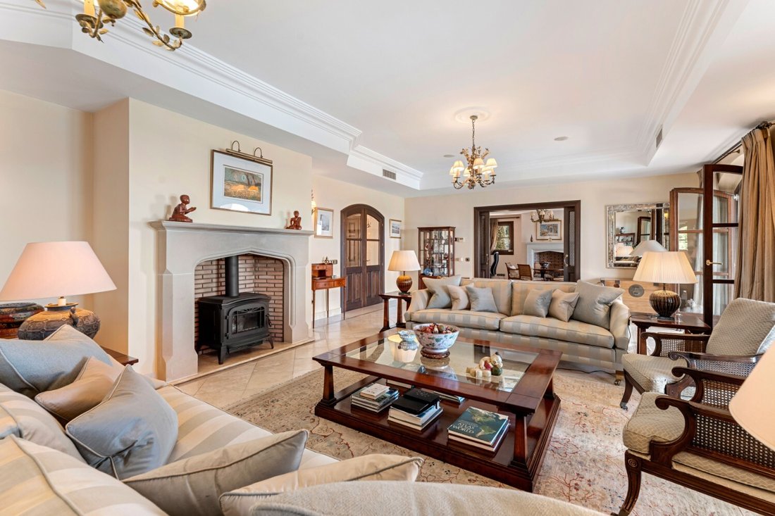 Villa in Estepona, Andalusia, Spain 5 - 18325869
