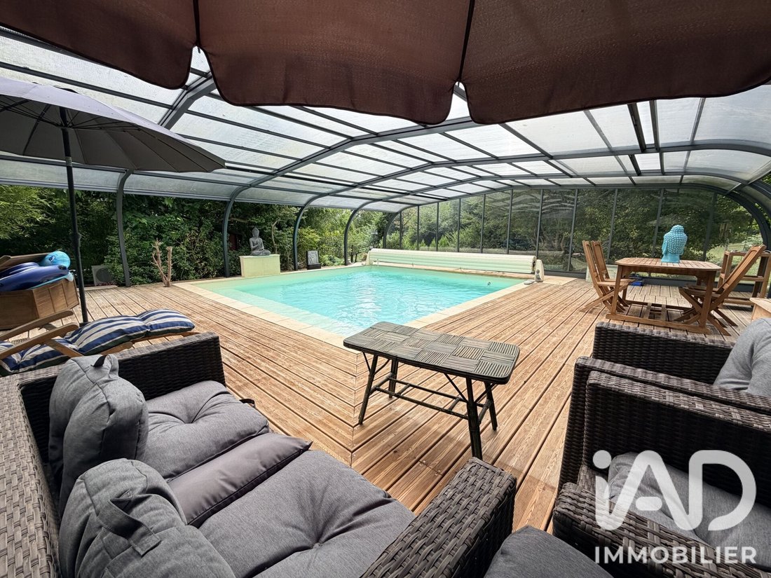 House in Villiers-Adam, Ile-de-France, France 1 - 17823744