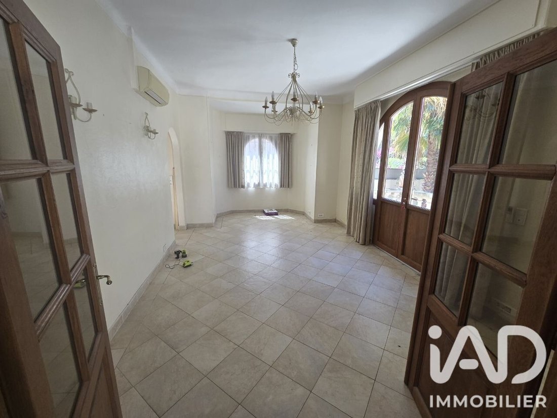 House in Juan les Pins-Gallice, Antibes, France 4 - 17370373