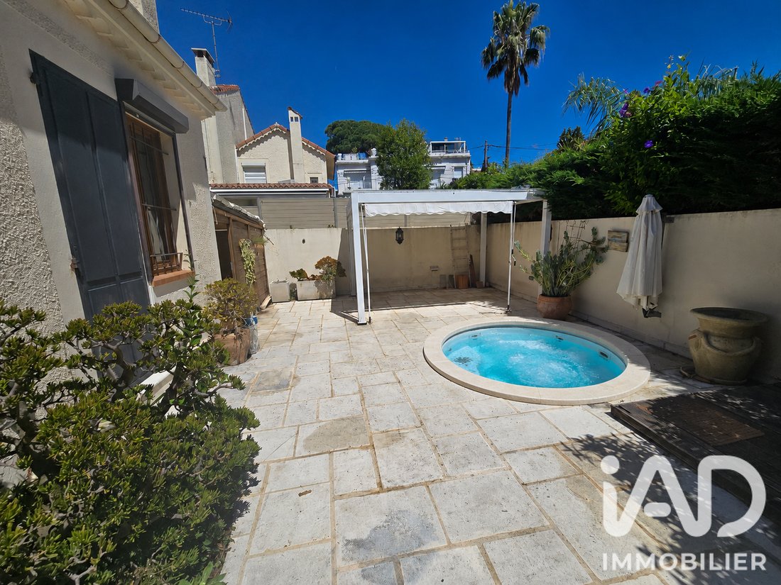 House in Juan les Pins-Gallice, Antibes, France 2 - 17370373