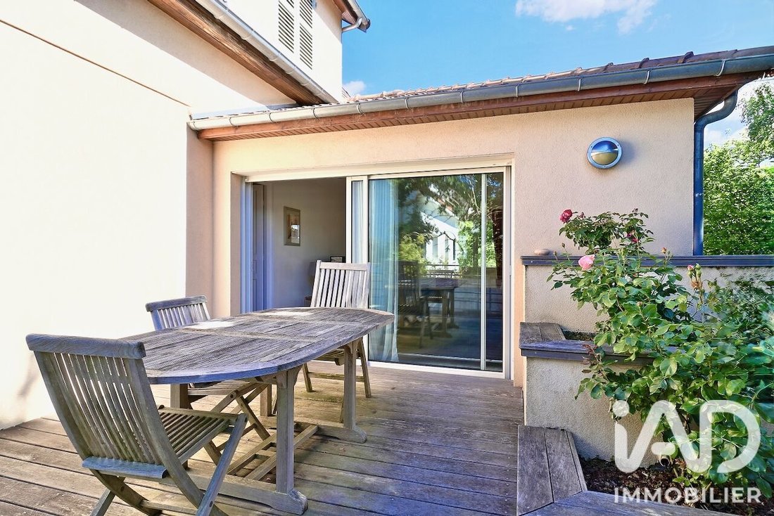 House in Jonchere-Malmaison-Saint Cucufa, Rueil-Malmaison, France 1 - 18097240