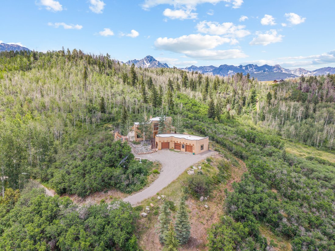 Ridgway, Colorado, United States 1 - 18325394