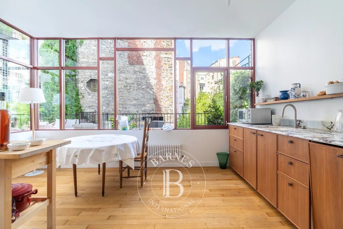 Apartment in Muette Sud, Paris 16e Arrondissement, Paris 3 - 18325368