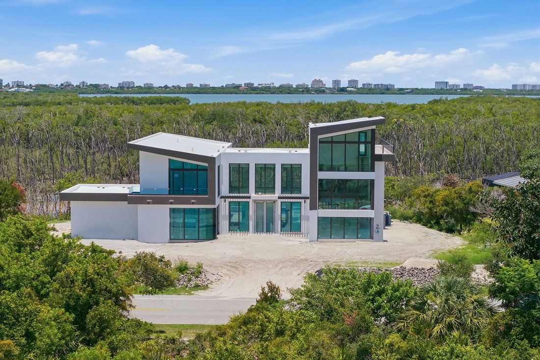 Maison à Marco Island, Floride, États-Unis 1 - 18326291