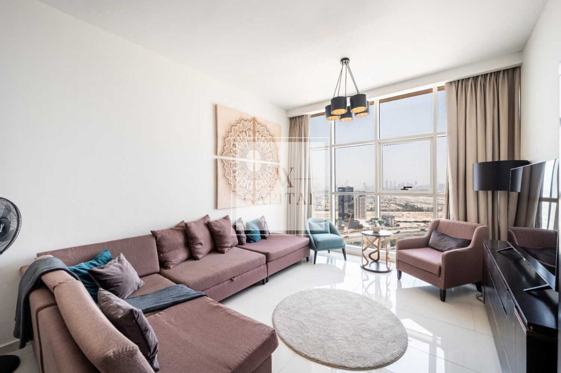 Apartment in Ras Al Khor Industrial Area, Dubai, United Arab Emirates 1 - 18325644