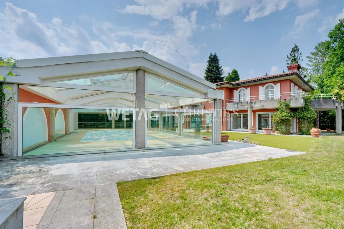Villa in Lugano, Ticino, Switzerland 1 - 13975779