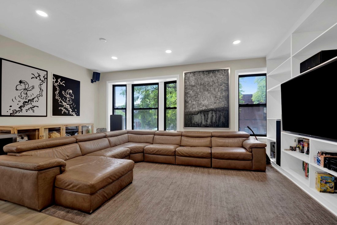 Villa in Chicago, Illinois, United States 5 - 18325757