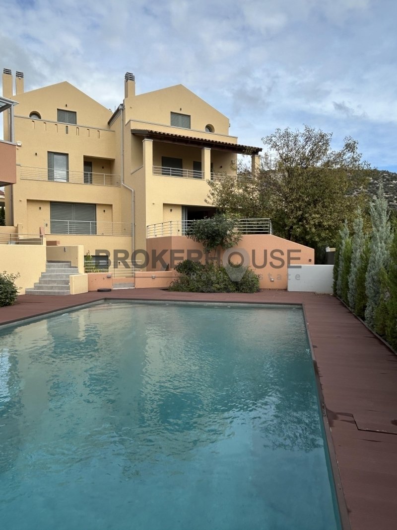 Apartment in Kalyvia Thorikou, Attica, Greece 1 - 18326255
