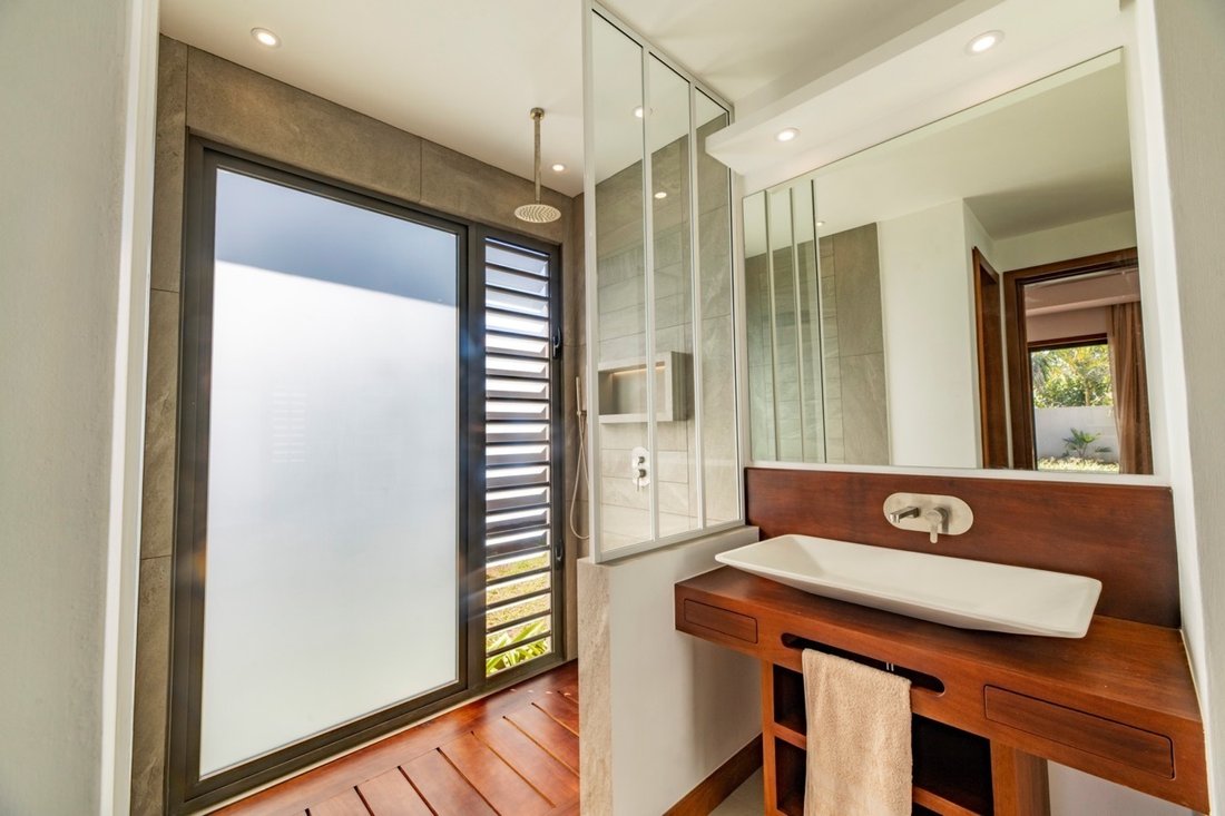 Villa in Cap Malheureux, Rivière du Rempart District, Mauritius 3 - 18326163