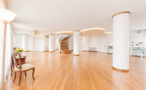 Penthouse in Abano Terme, Veneto, Italy 1
