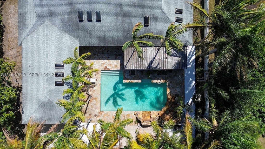 House in Miami, Florida, United States 1 - 17309060