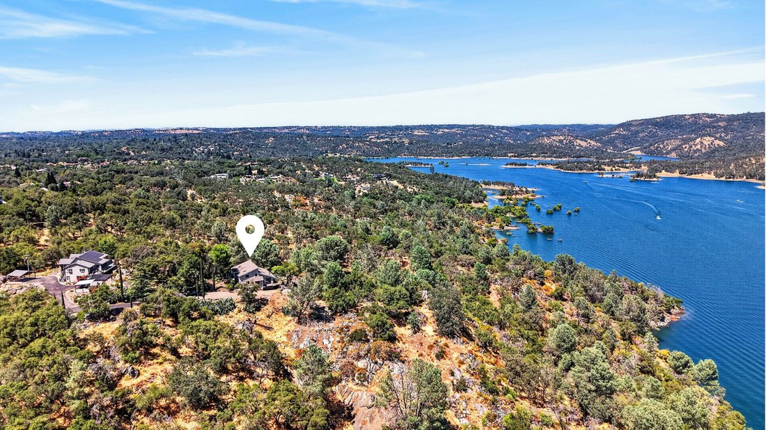 Loomis, California, United States 3 - 18325831