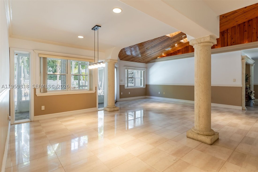 House in Miami, Florida, United States 3 - 17309060