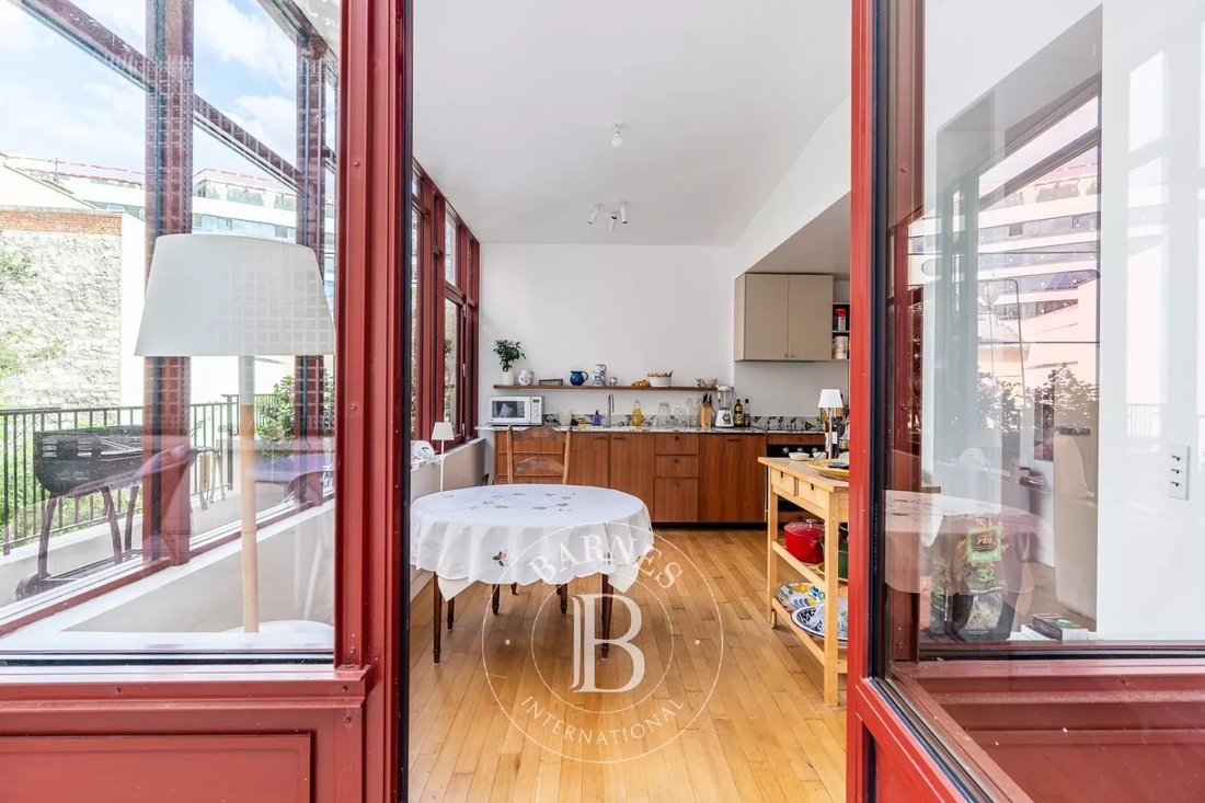 Apartment in Muette Sud, Paris 16e Arrondissement, Paris 4 - 18325368