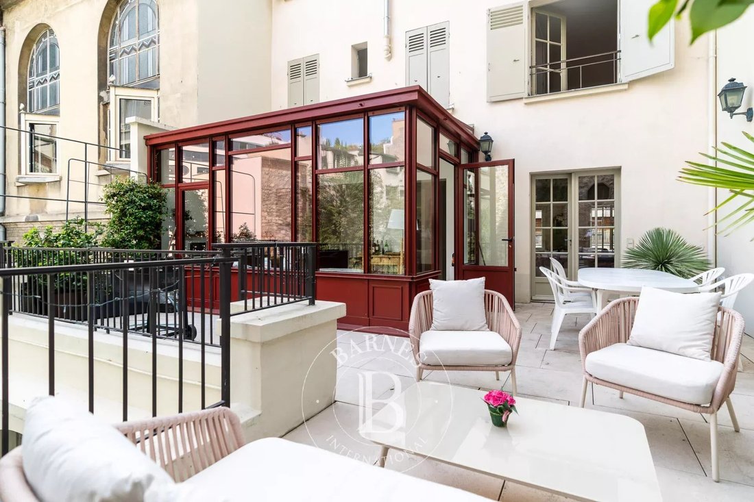 Apartment in Muette Sud, Paris 16e Arrondissement, Paris 2 - 18325368