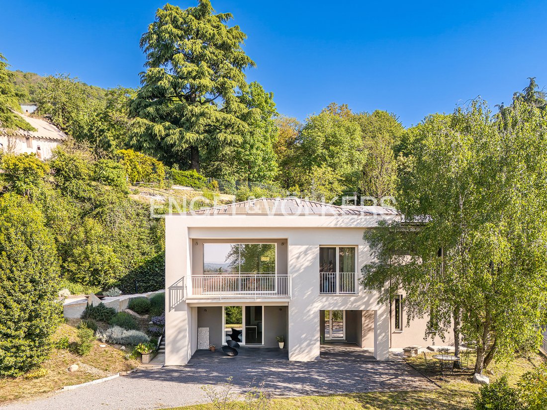 Villa in Erba, Lombardy, Italy 2 - 18326555