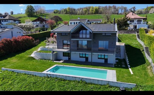 Haus in Vaumarcus, Neuenburg, Schweiz 1