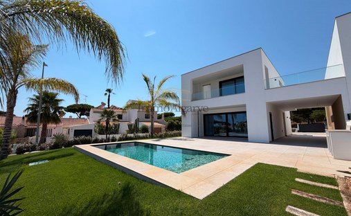 Casa a Quarteira, Algarve, Portogallo 1