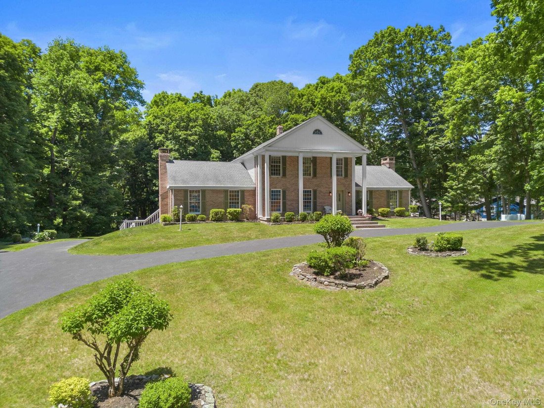 House in Brewster, New York, United States 2 - 18246803