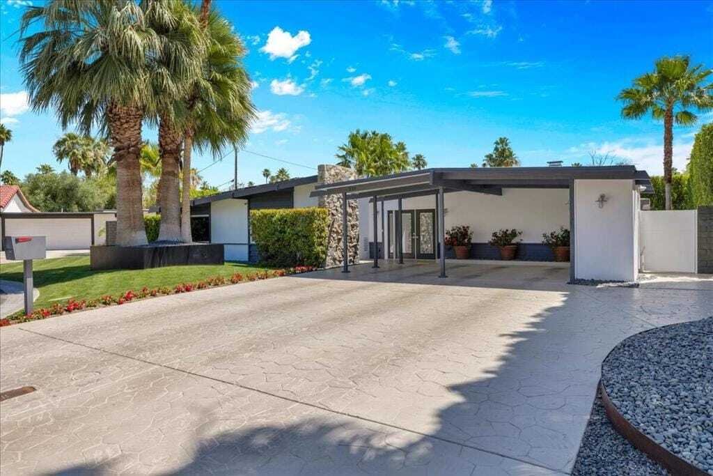 House in Palm Springs, California, United States 3 - 17883520