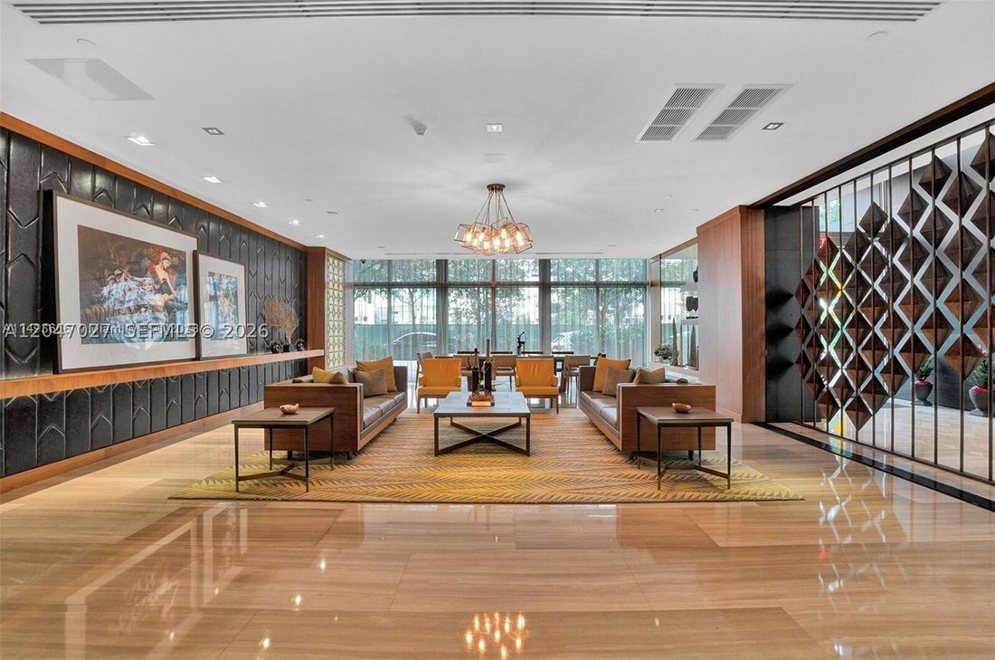 Condo in Miami, Florida, United States 5 - 18326886