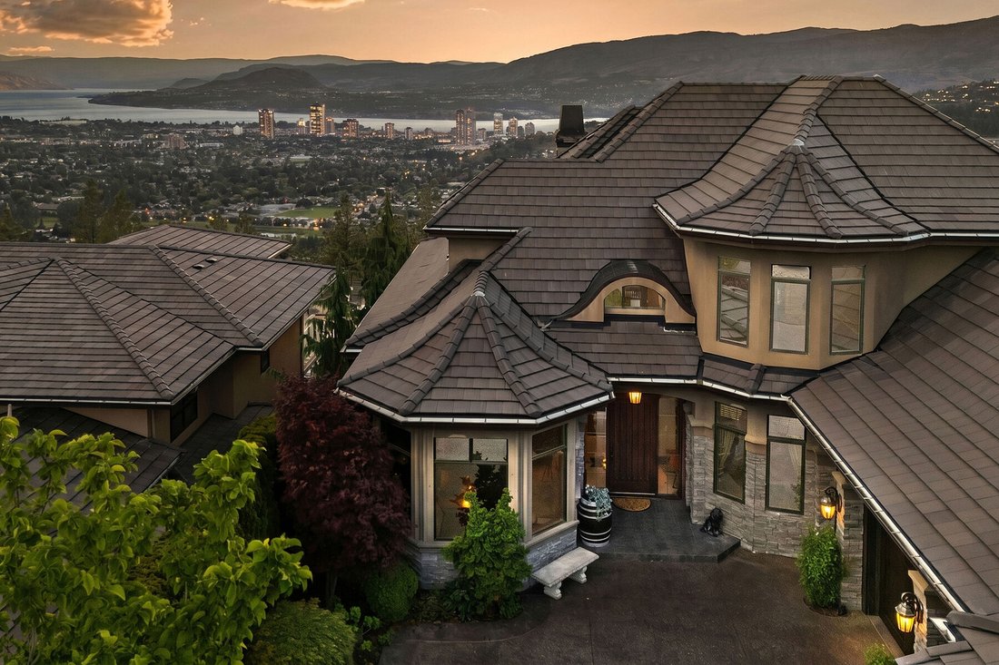 House in Kelowna, British Columbia, Canada 5 - 18331596