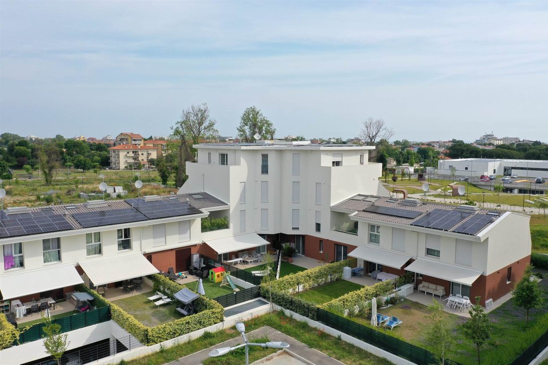 Villa in Viserbella, Rimini, Italy 4 - 18331819