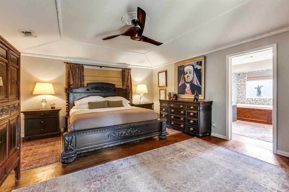 House in Dallas, Texas, United States 5 - 17402773