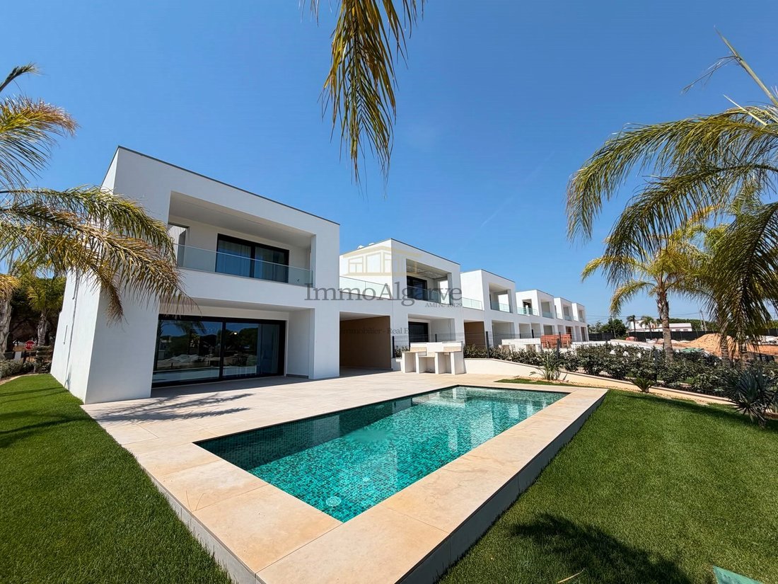 House in Quarteira, Algarve, Portugal 3 - 18328199