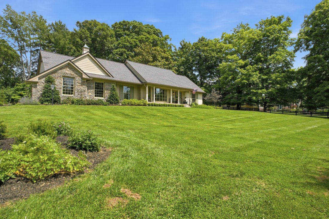 Maison à Watterson Park, Kentucky, États-Unis 5 - 18328722