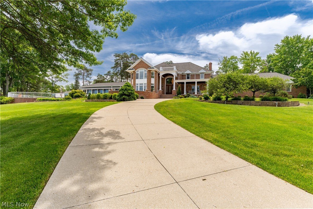 House in Canal Fulton, Ohio, United States 4 - 18329708