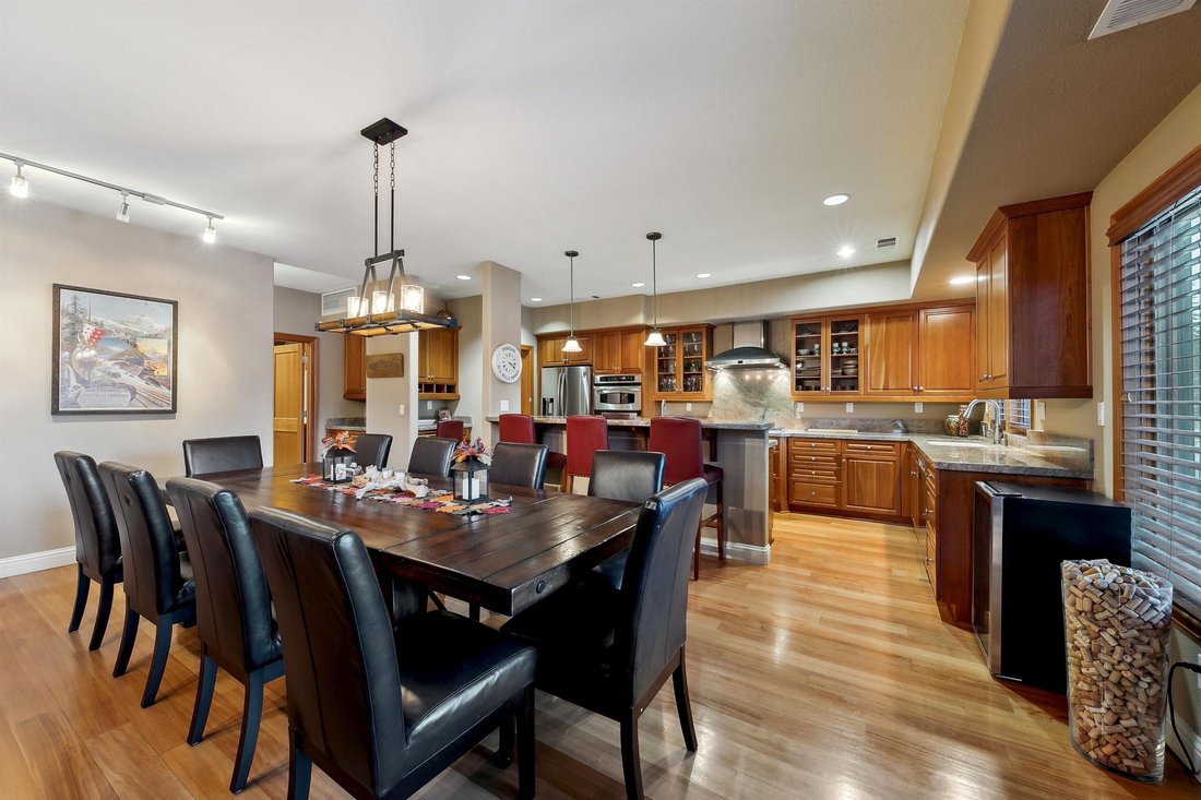 House in Truckee, California, United States 5 - 18238126