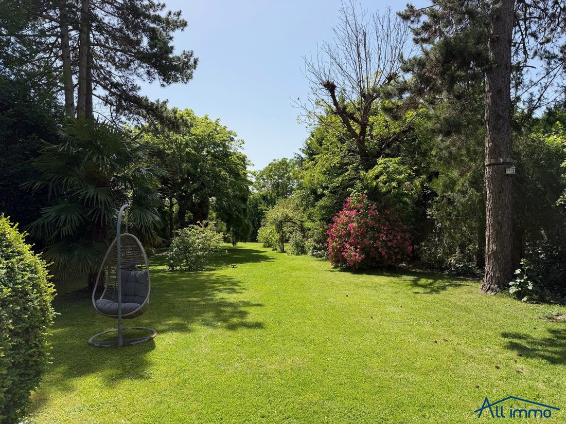 House in Sucy-en-Brie, Ile-de-France, France 2 - 15385676