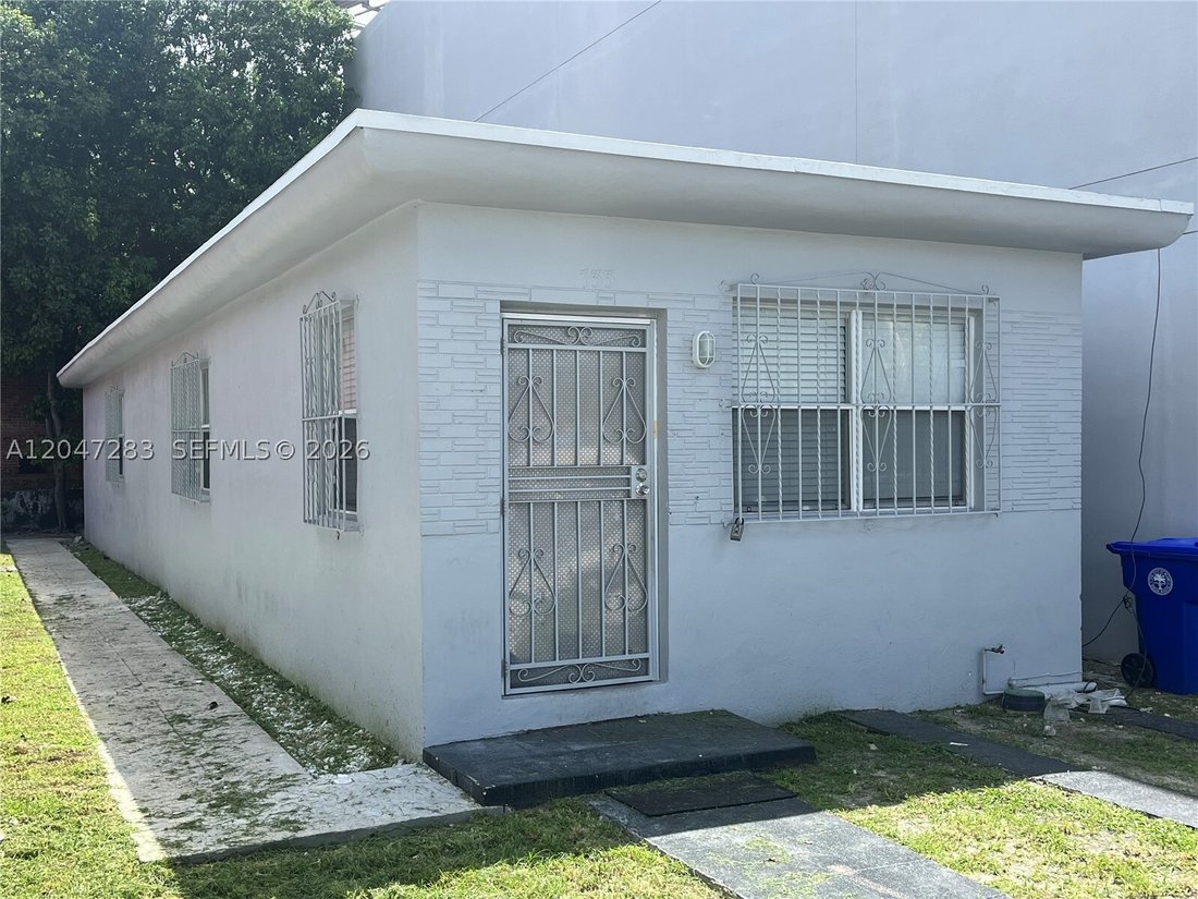 House in Miami, Florida, United States 2 - 18330665