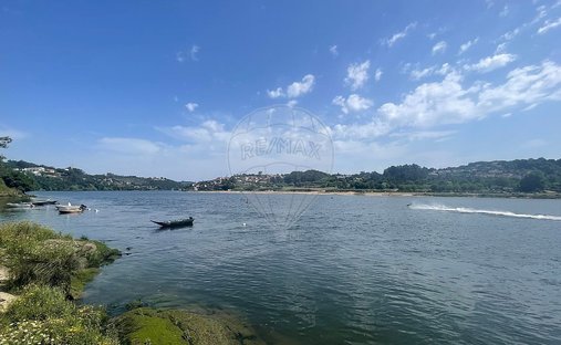 Land in Gondomar (Sao Cosme), Valbom e Jovim, Porto District, Portugal 1