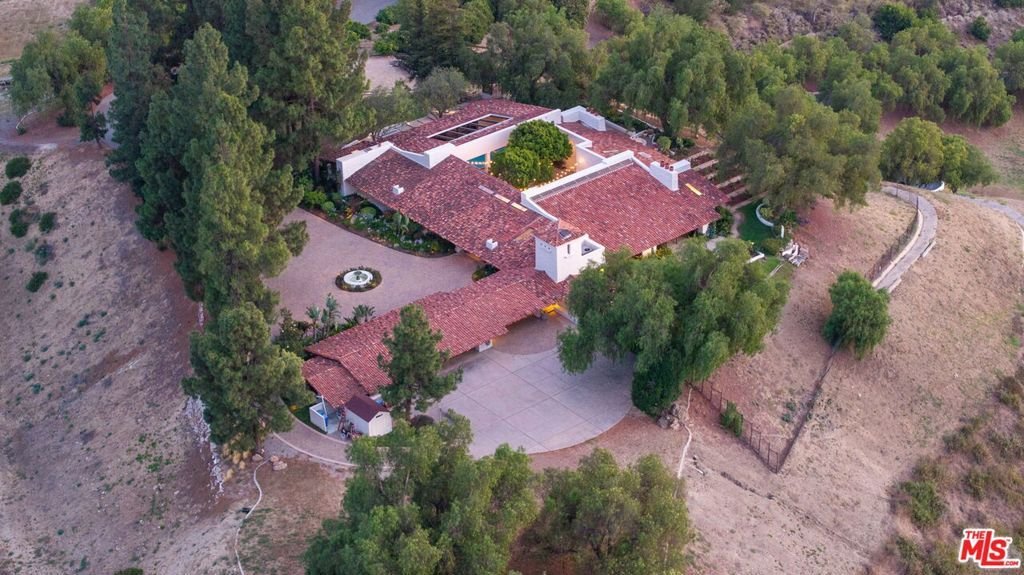 House in Agoura Hills, California, United States 3 - 17953744
