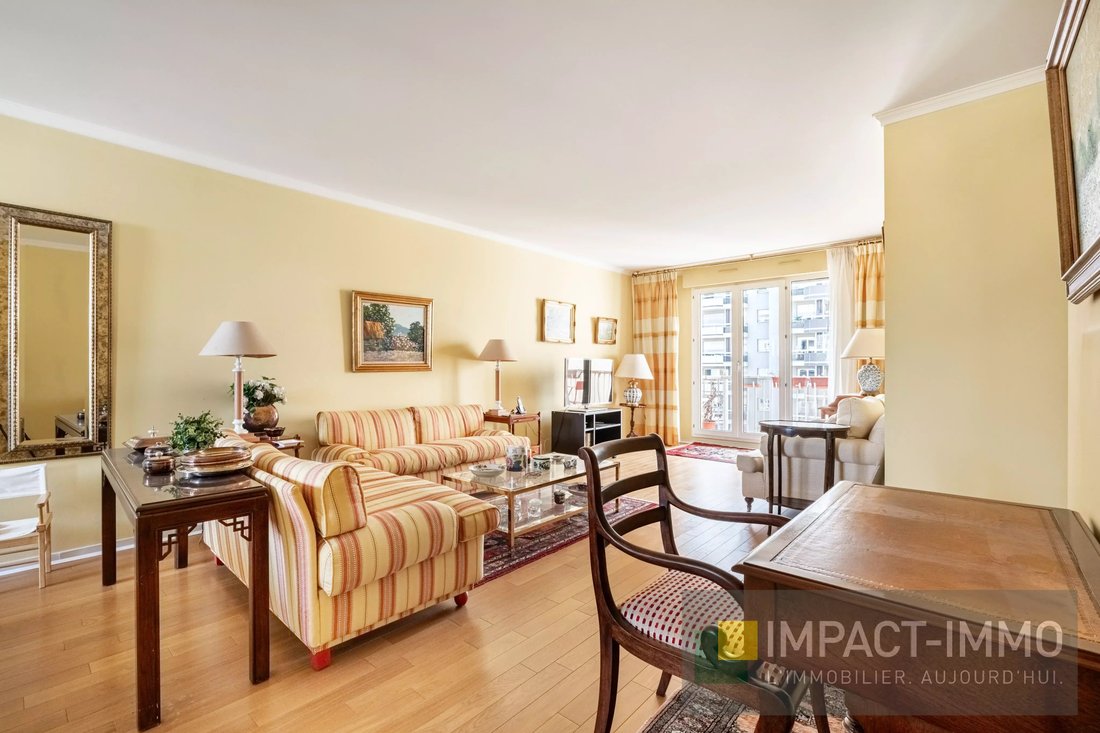 Apartment in Hôtel de Ville, Courbevoie, France 1 - 18328293